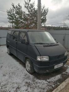 Продам авто Volkswagen Transporter T4 — рабочий дизельный минивэн в хорошем состоянии